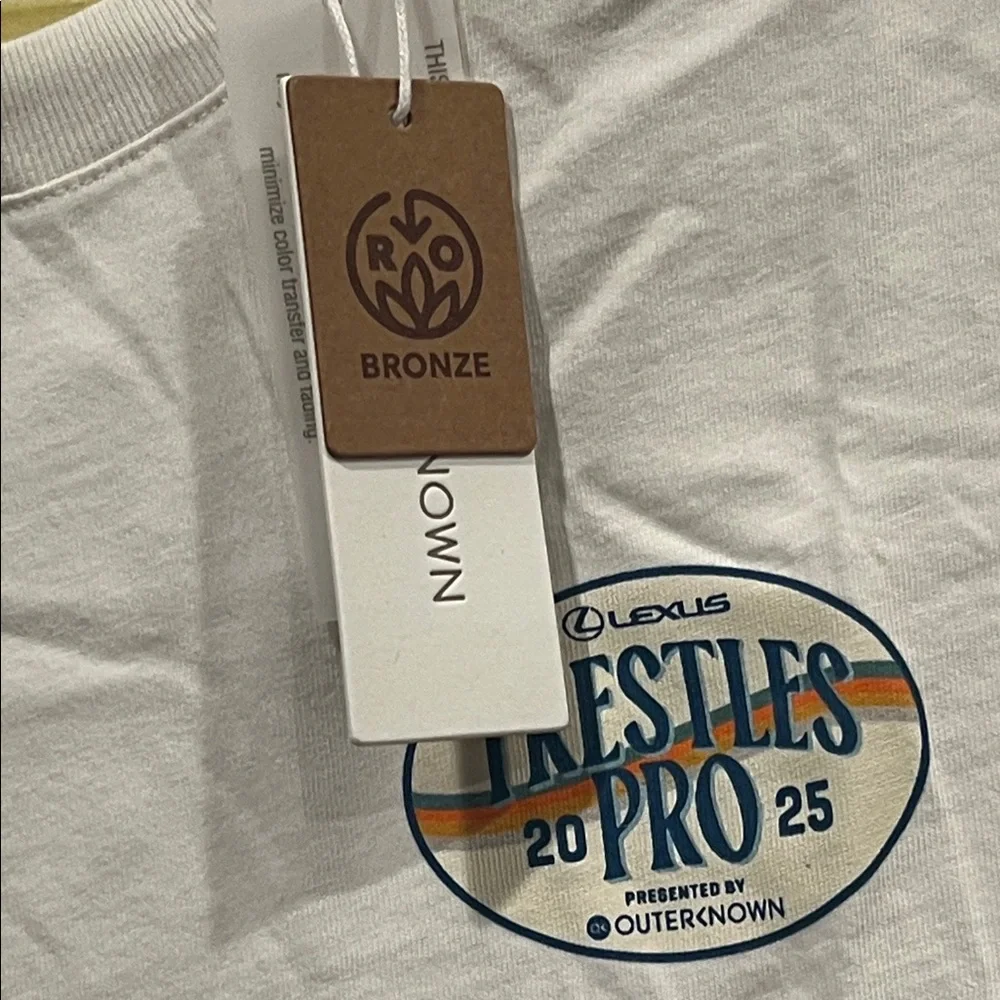 NWT-Outerknown White Short Sleeve Tee - Picture 4 of 6